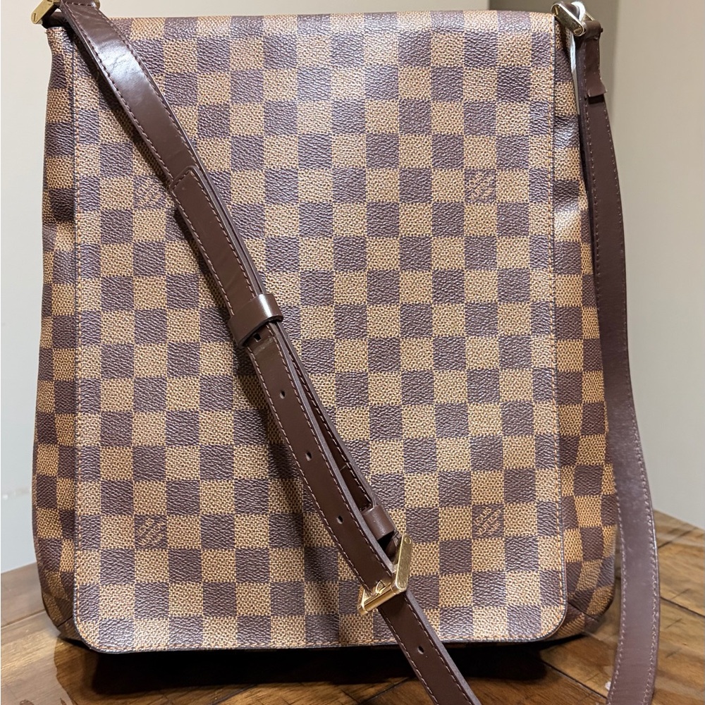 Louis Vuitton Musette Salsa  GM